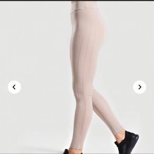 GYMSHARK LASER CUT LEGGINGS!